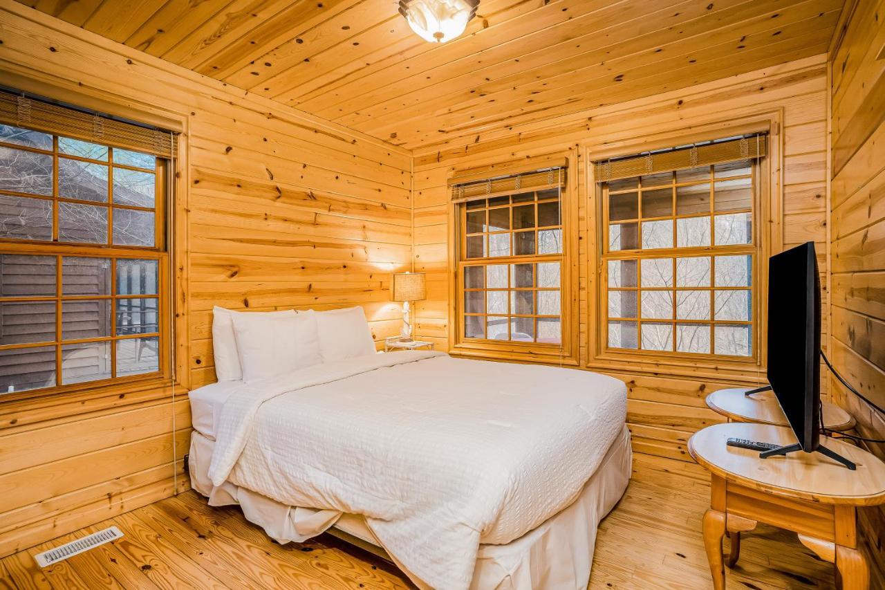 Kingfisher Cove Cabin 19 Saugatuck Dış mekan fotoğraf