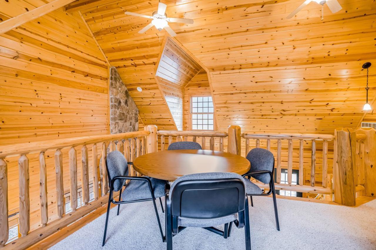 Kingfisher Cove Cabin 19 Saugatuck Dış mekan fotoğraf