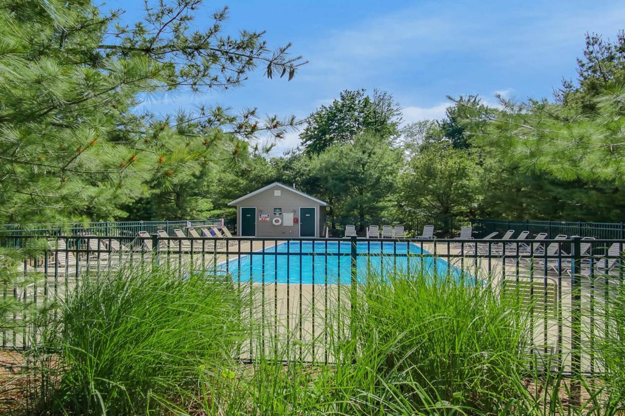 Kingfisher Cove Cabin 19 Saugatuck Dış mekan fotoğraf